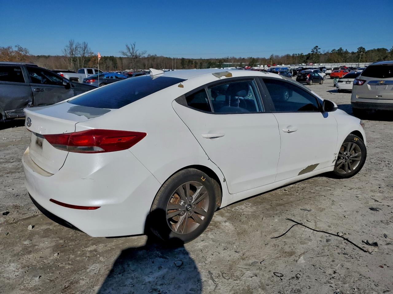 2018 HYUNDAI ELANTRA SEL photo 3
