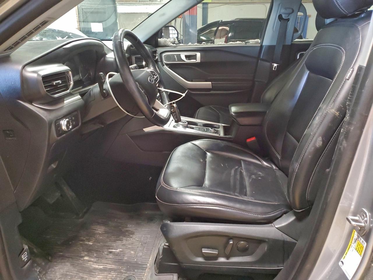 2021 FORD EXPLORER XLT photo 7