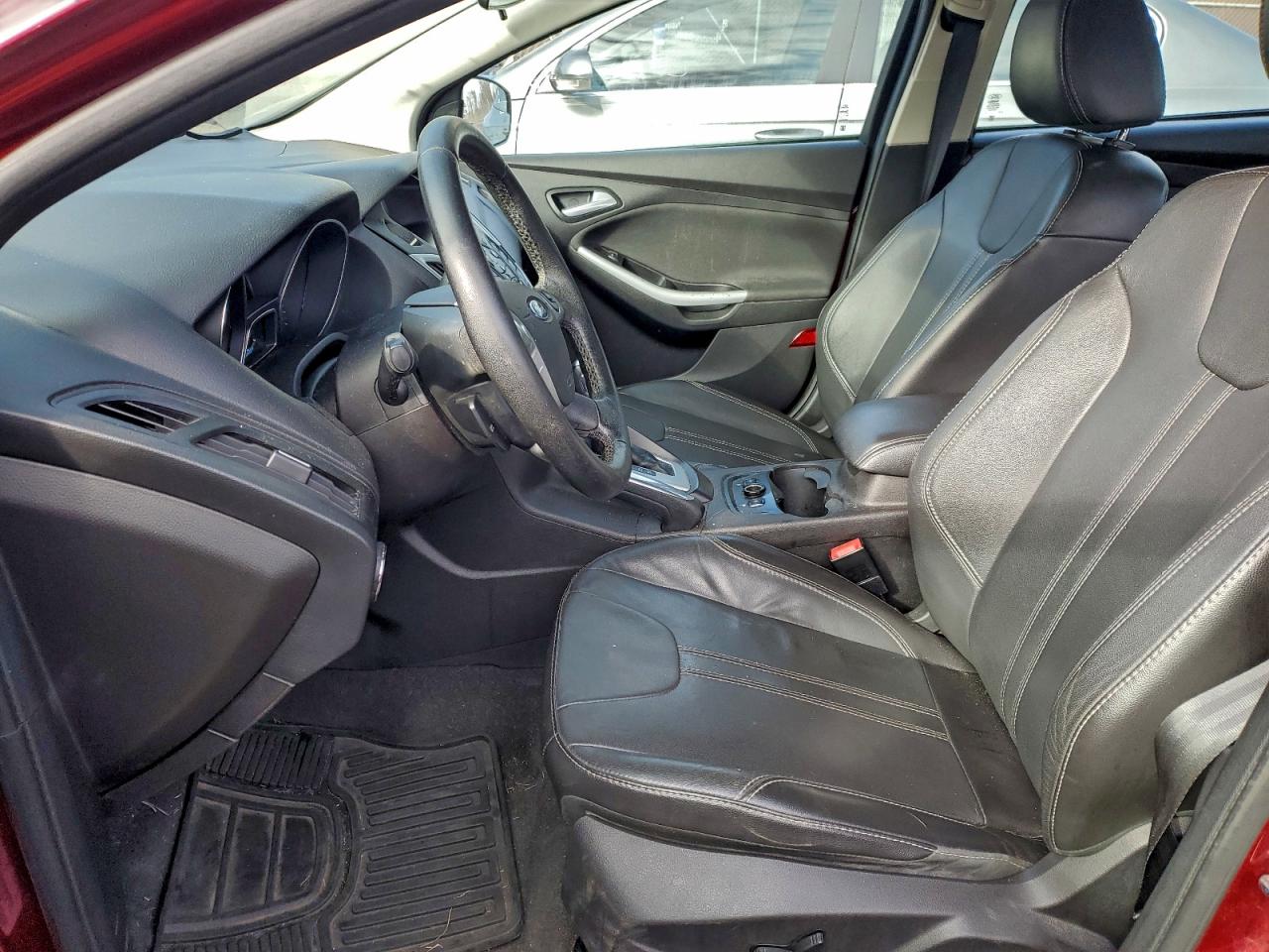 2013 FORD FOCUS SE photo 7