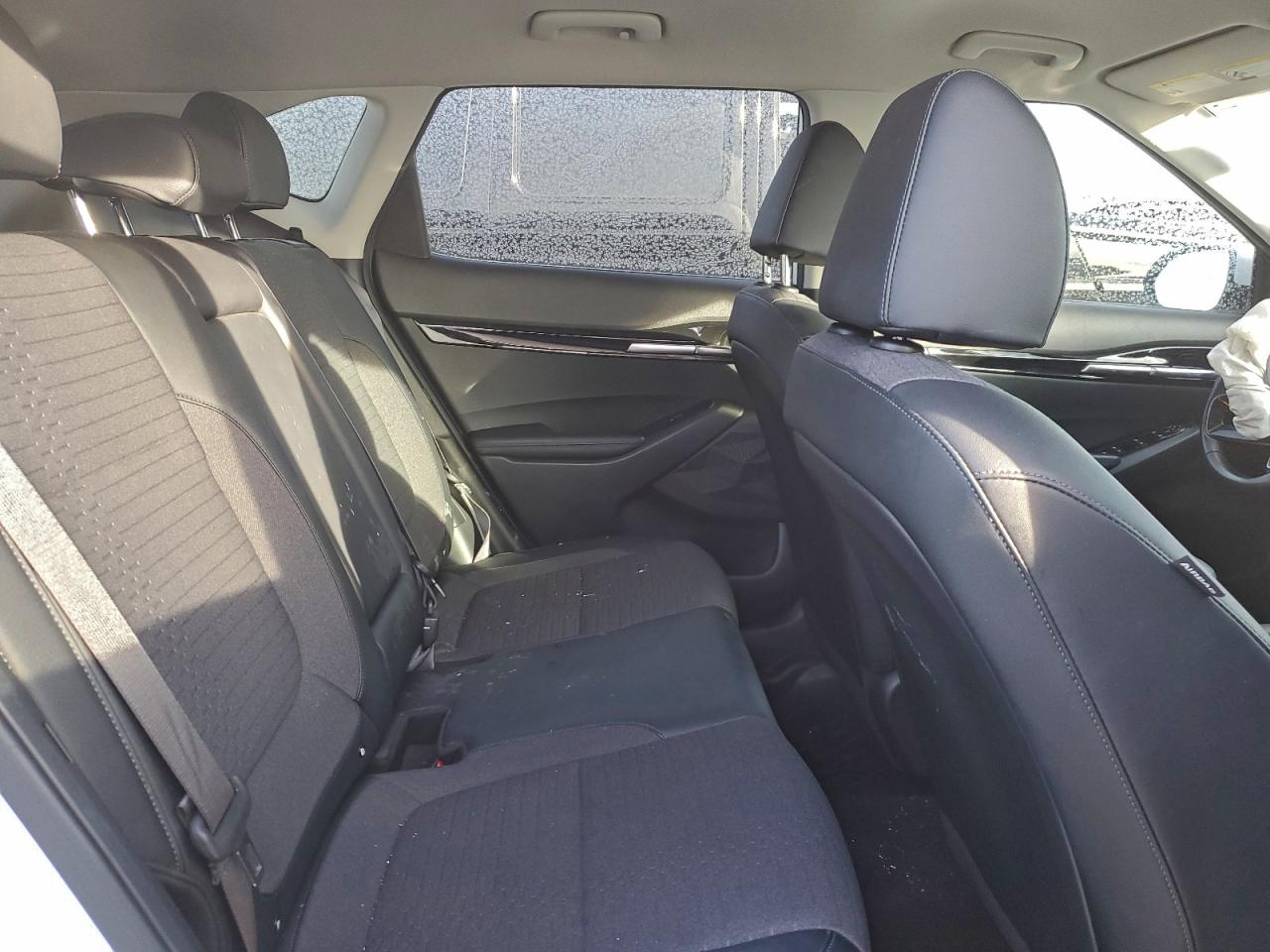 2021 KIA SELTOS S photo 10