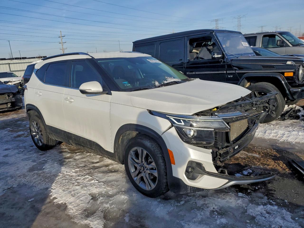 2021 KIA SELTOS S photo 4