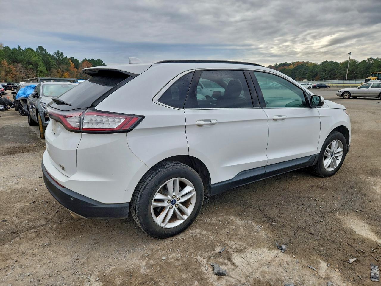 2015 FORD EDGE SEL photo 3