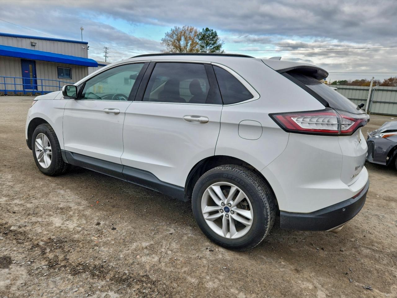 2015 FORD EDGE SEL photo 2