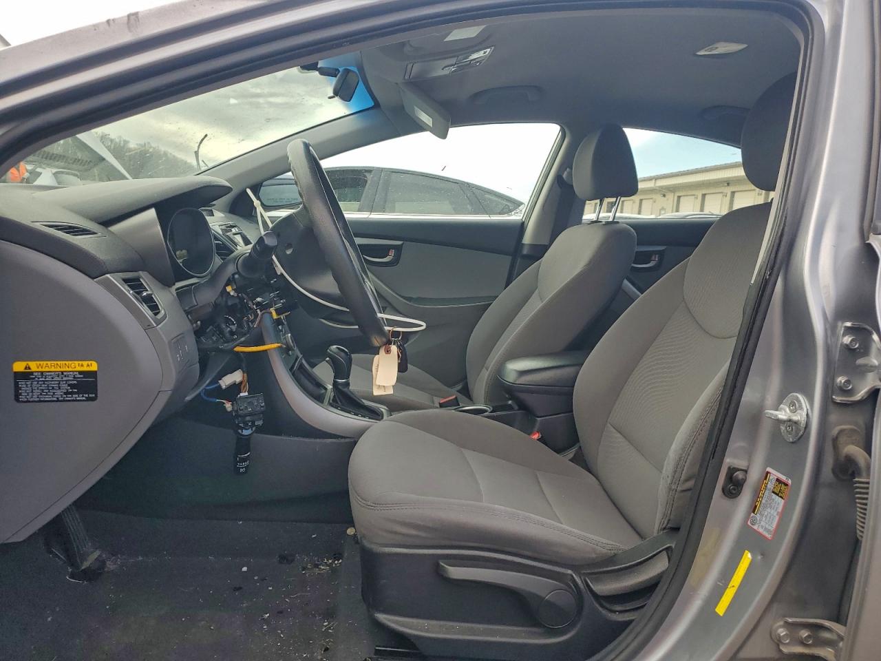 2015 HYUNDAI ELANTRA SE photo 7