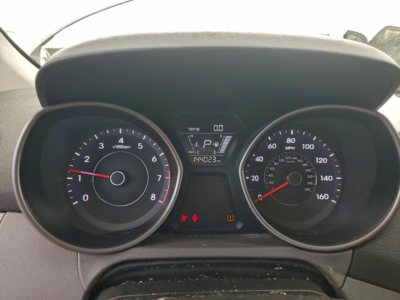 2015 HYUNDAI ELANTRA SE photo 9