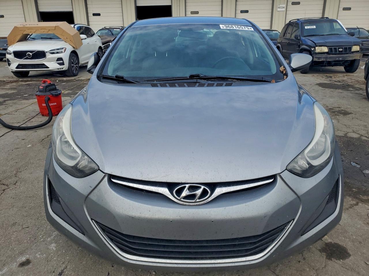 2015 HYUNDAI ELANTRA SE photo 5