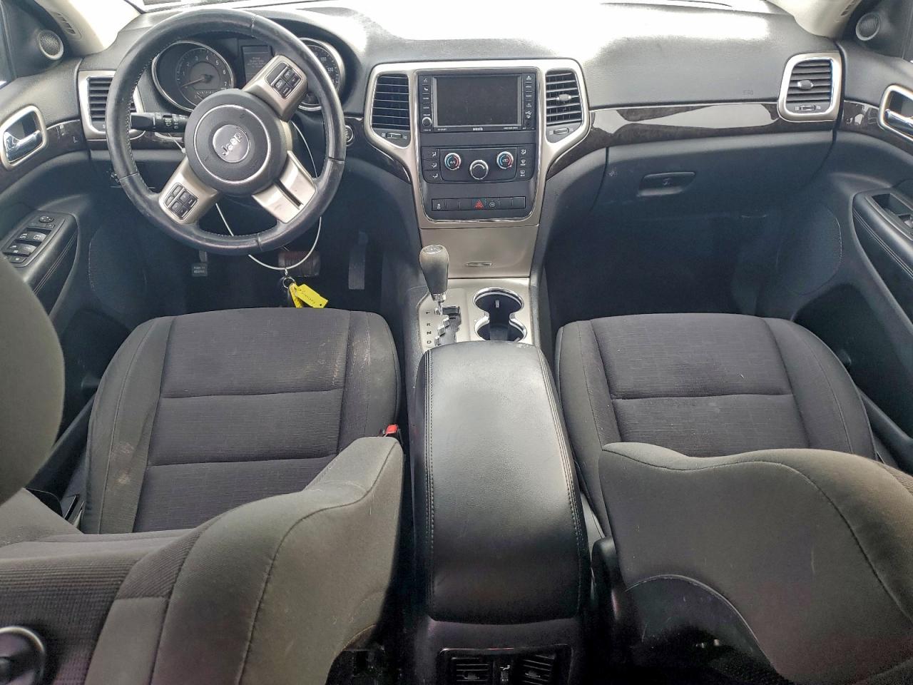 2012 JEEP GRAND CHEROKEE LAREDO photo 8