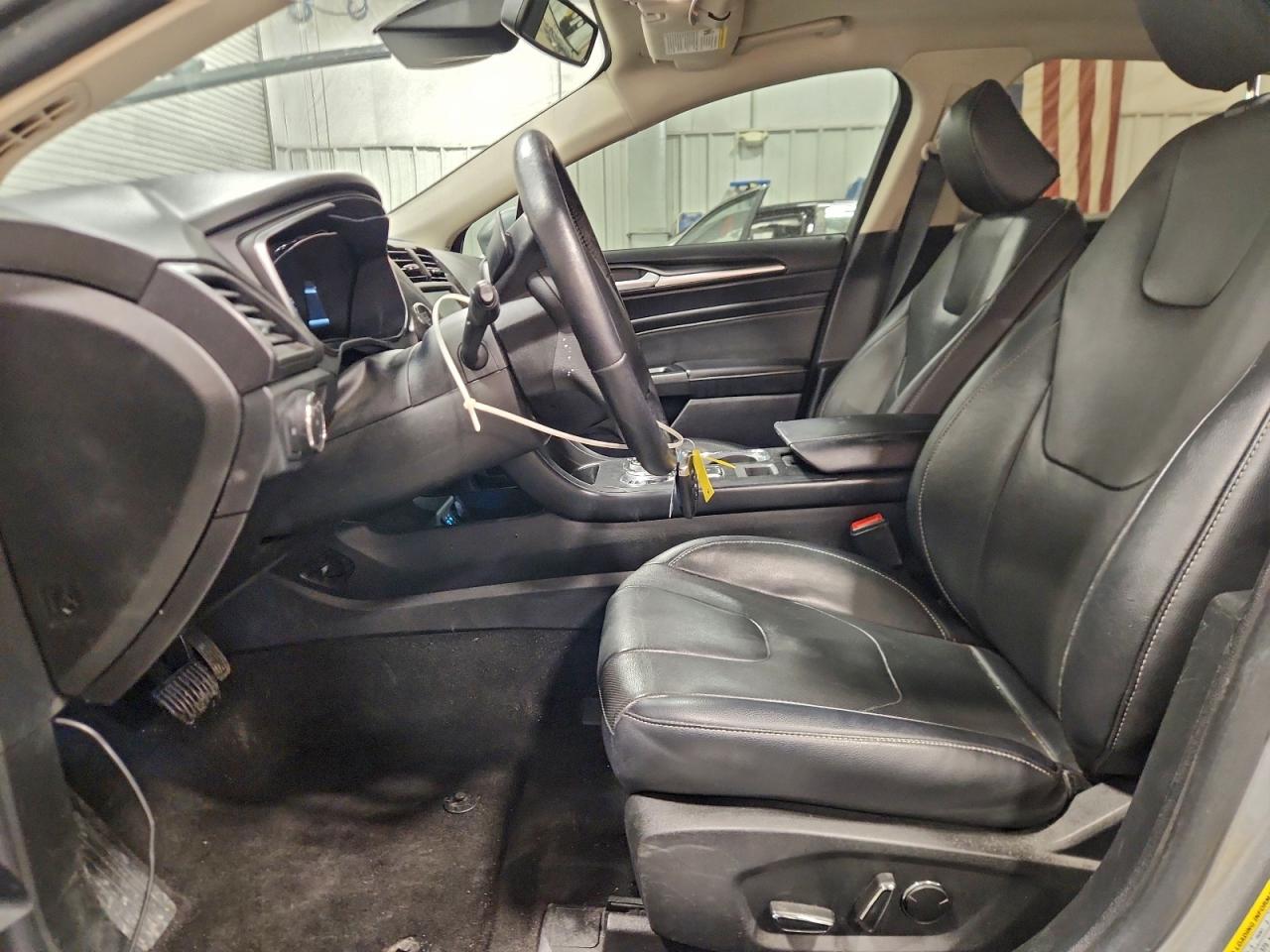 2020 FORD FUSION TITANIUM photo 7