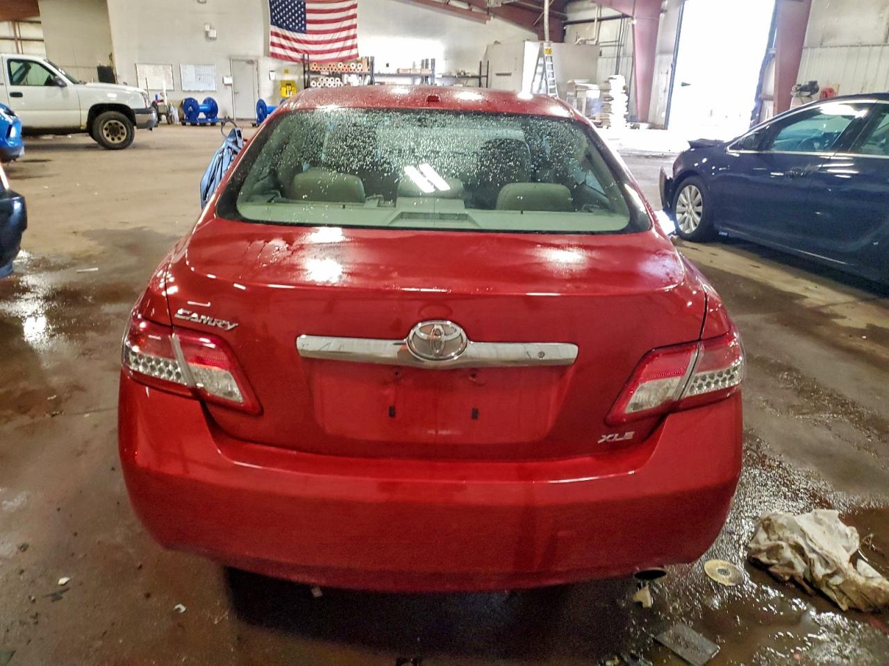 2010 TOYOTA CAMRY BASE photo 6
