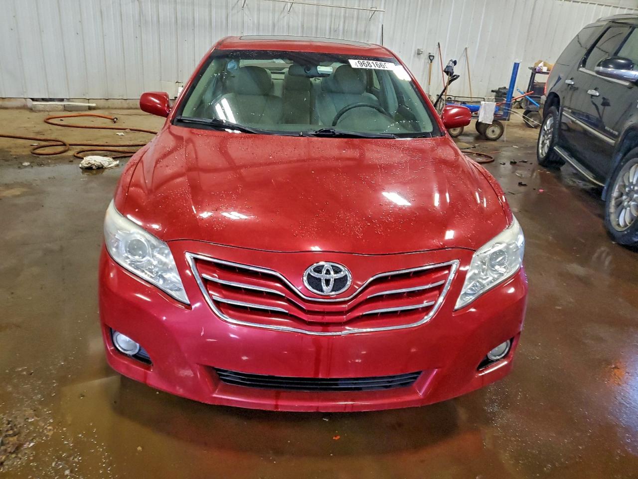 2010 TOYOTA CAMRY BASE photo 5