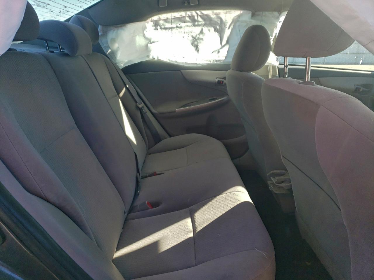 2010 TOYOTA COROLLA BASE photo 10