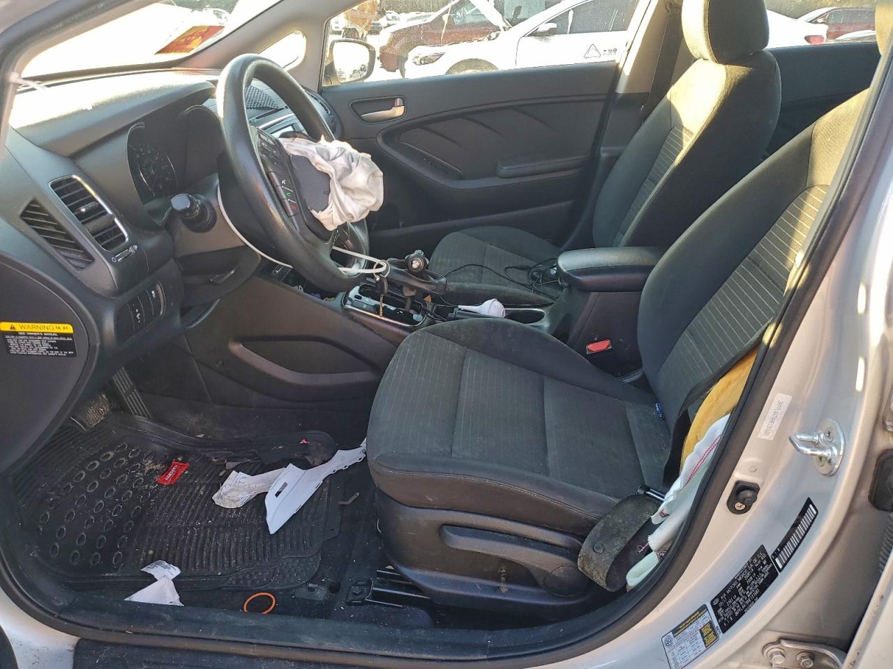 2017 KIA FORTE LX photo 7