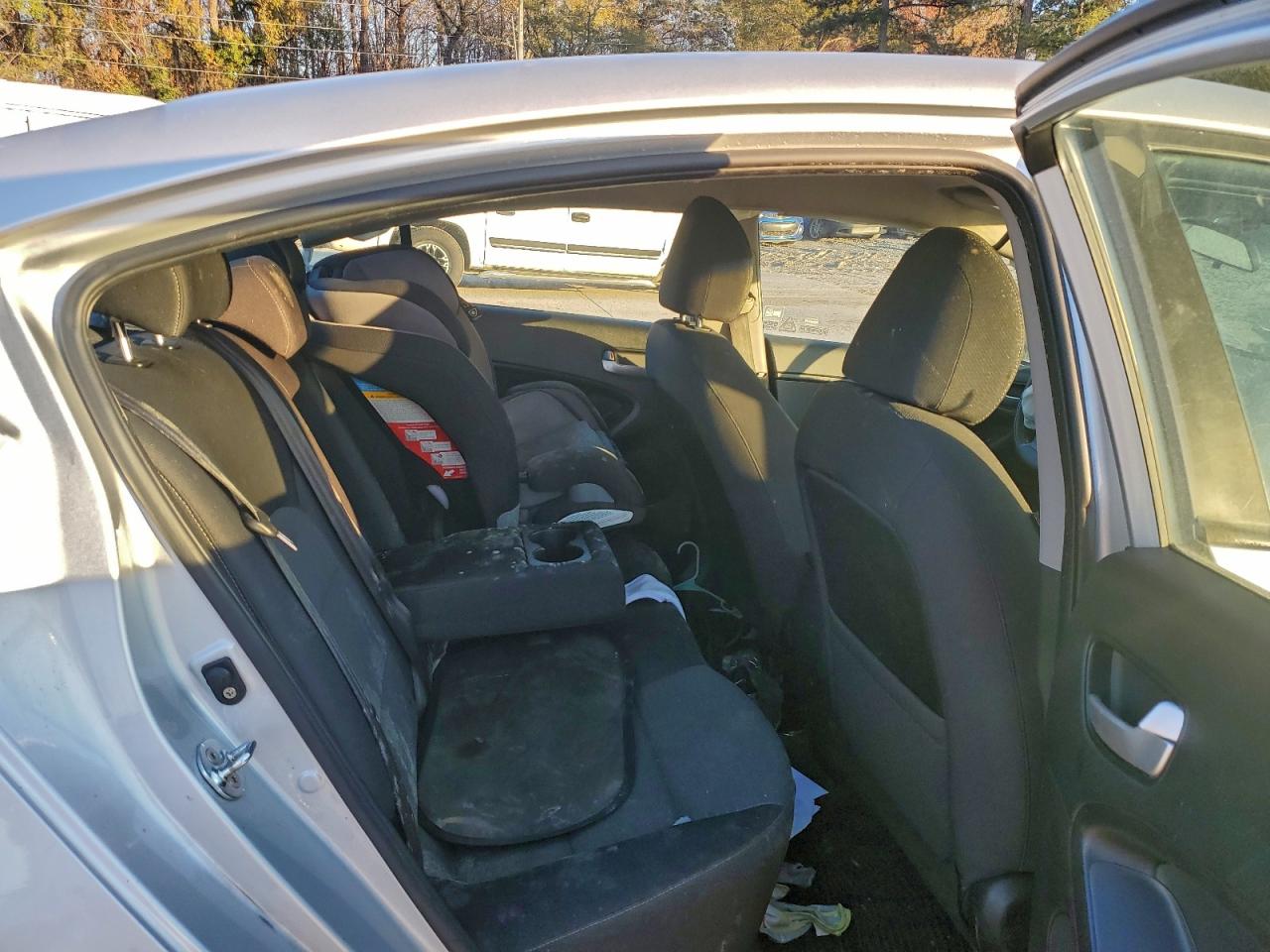 2017 KIA FORTE LX photo 10