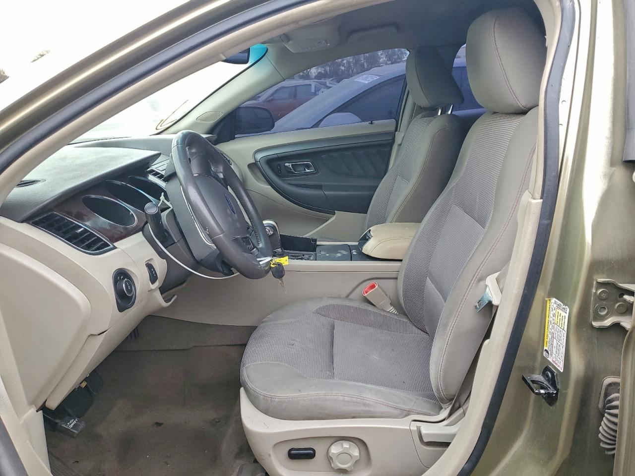 2012 FORD TAURUS SEL photo 7