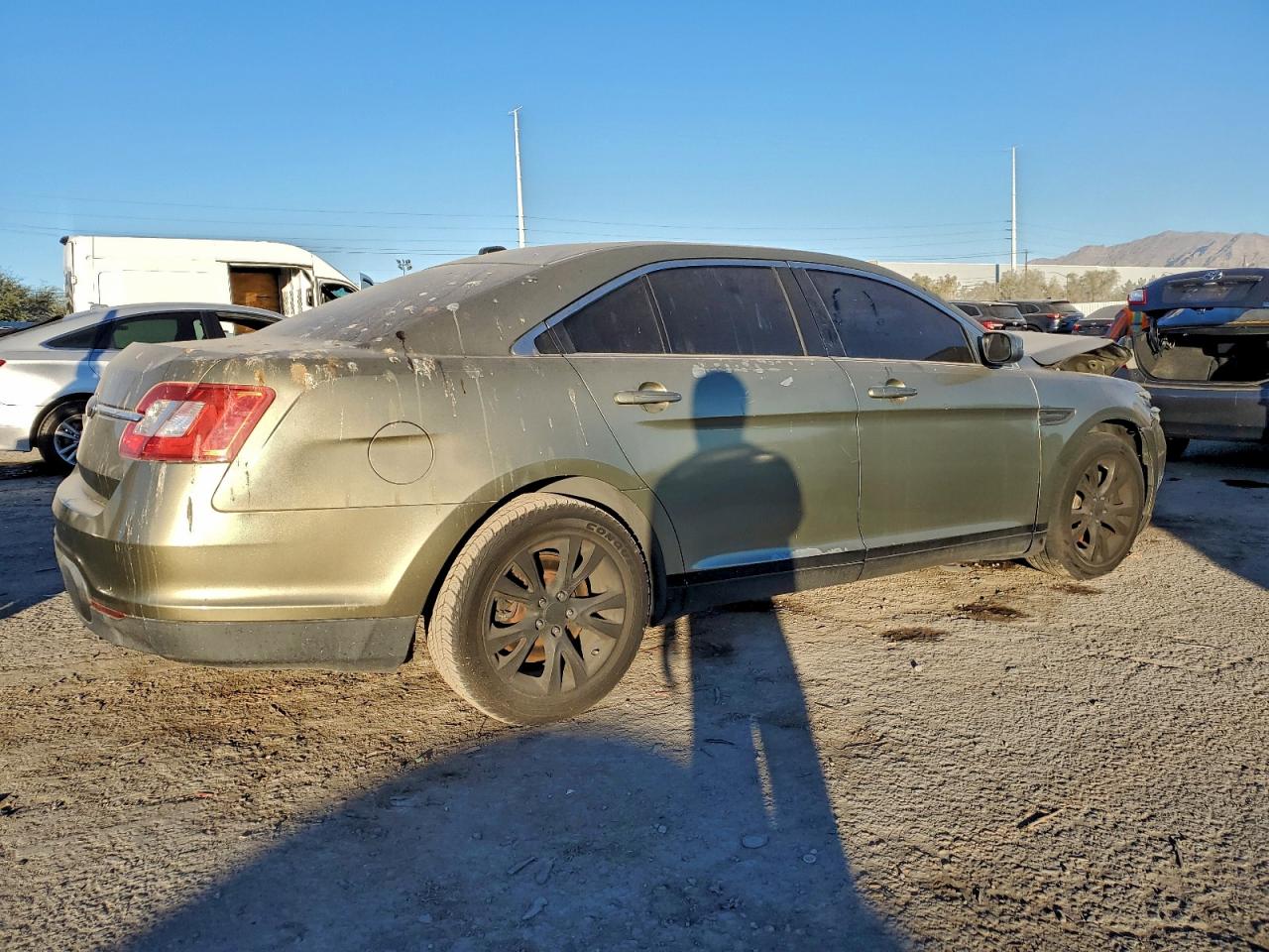 2012 FORD TAURUS SEL photo 3