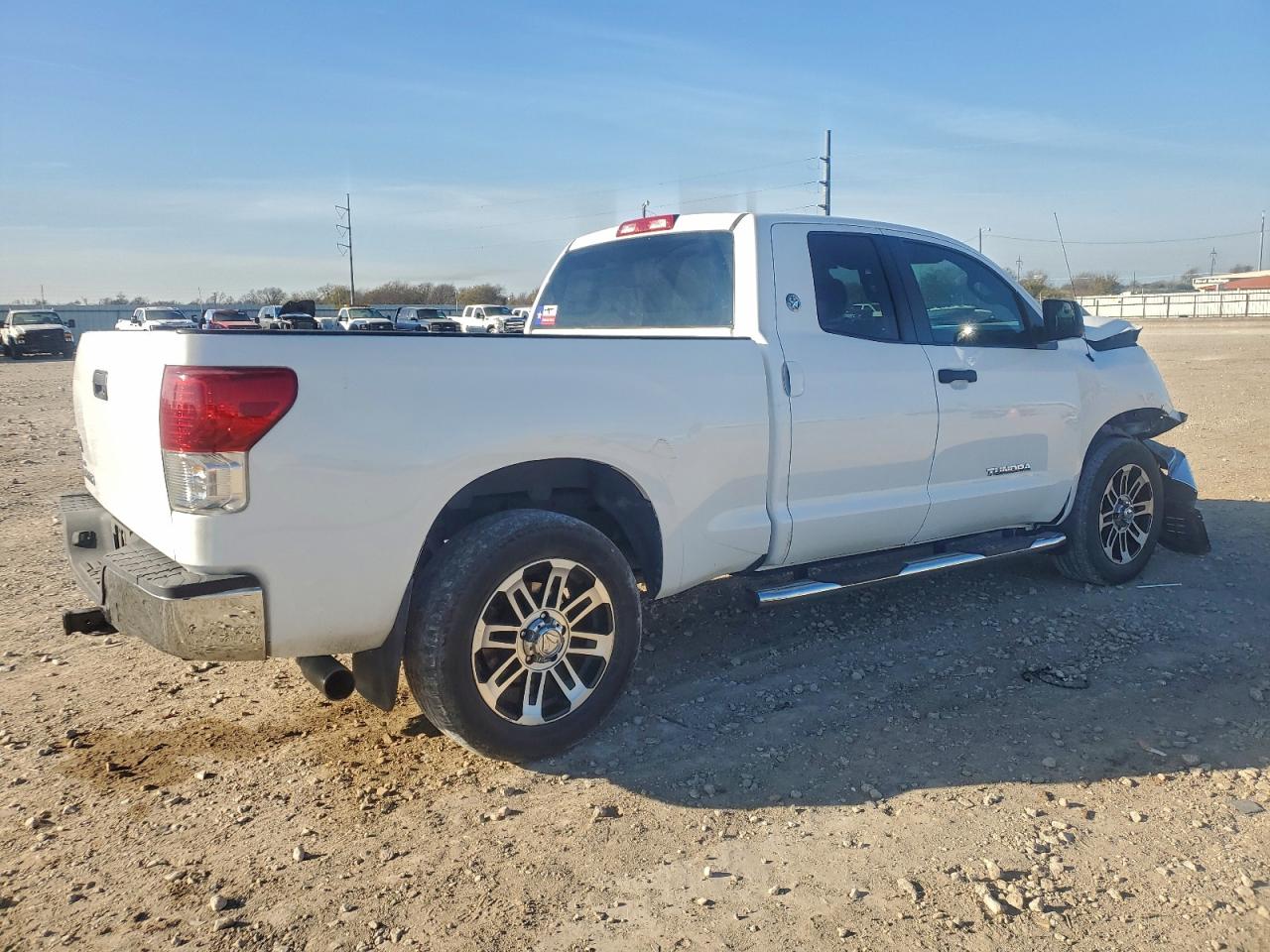 2012 TOYOTA TUNDRA DOUBLE CAB SR5 photo 3