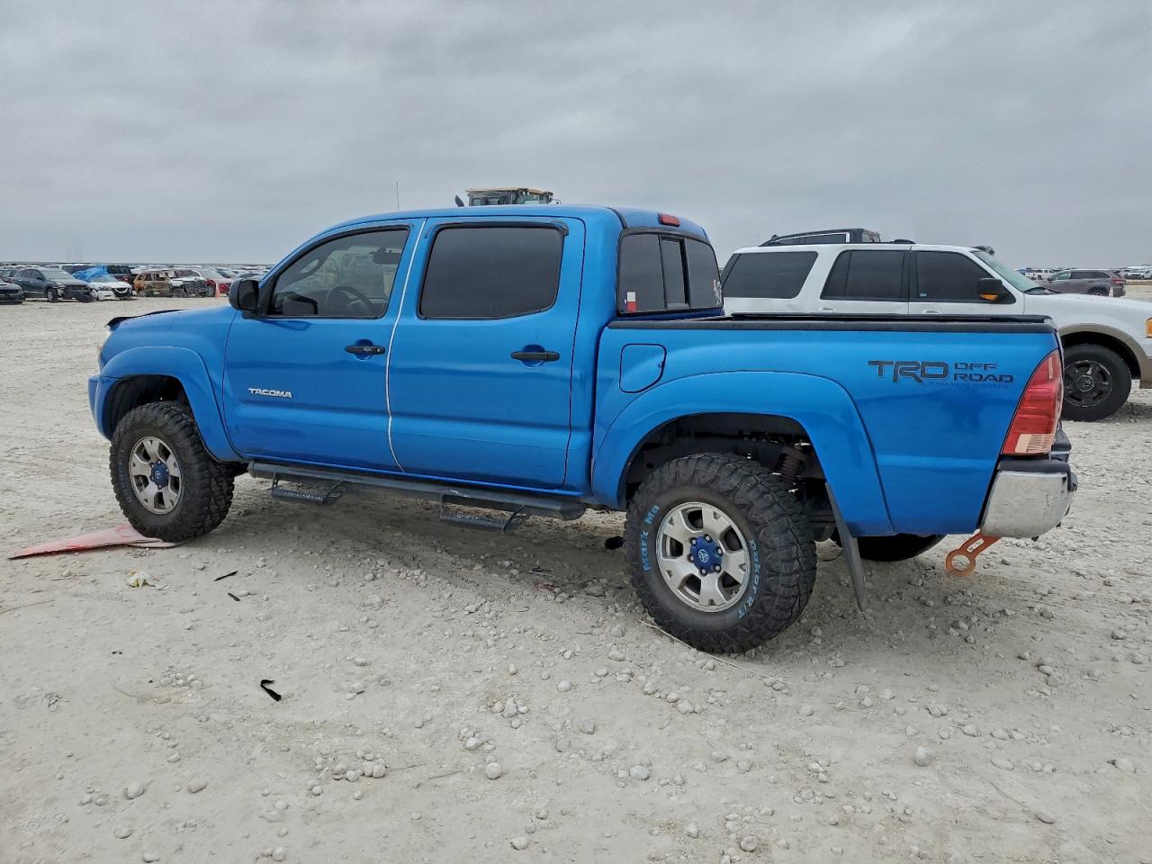 2007 TOYOTA TACOMA DOUBLE CAB photo 2