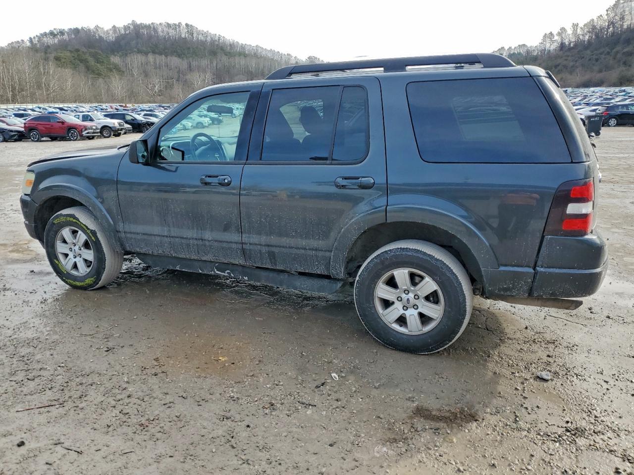 2009 FORD EXPLORER XLT photo 2