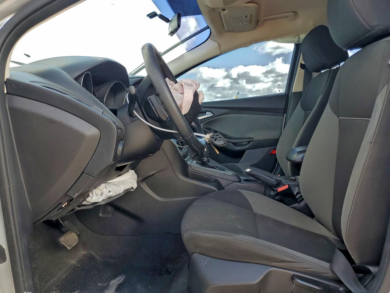 2013 FORD FOCUS SE photo 7