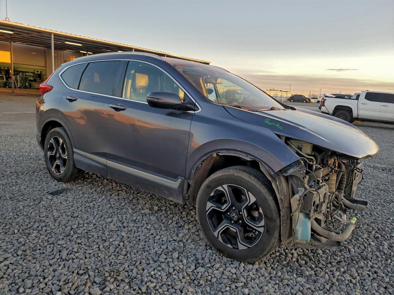 2017 HONDA CR-V TOURING photo 4
