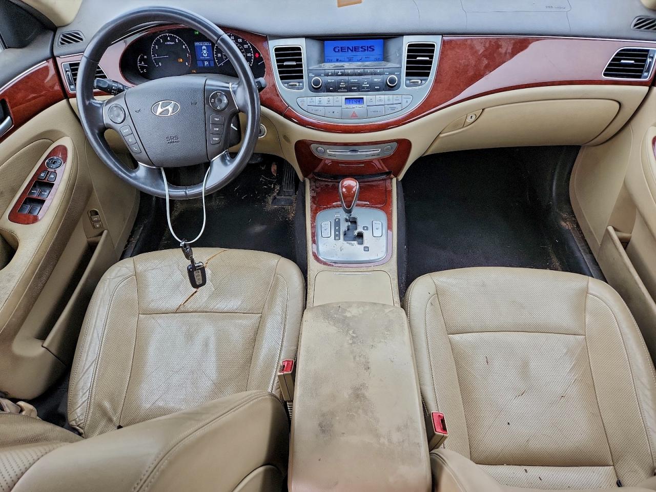 2012 HYUNDAI GENESIS 3.8L photo 8