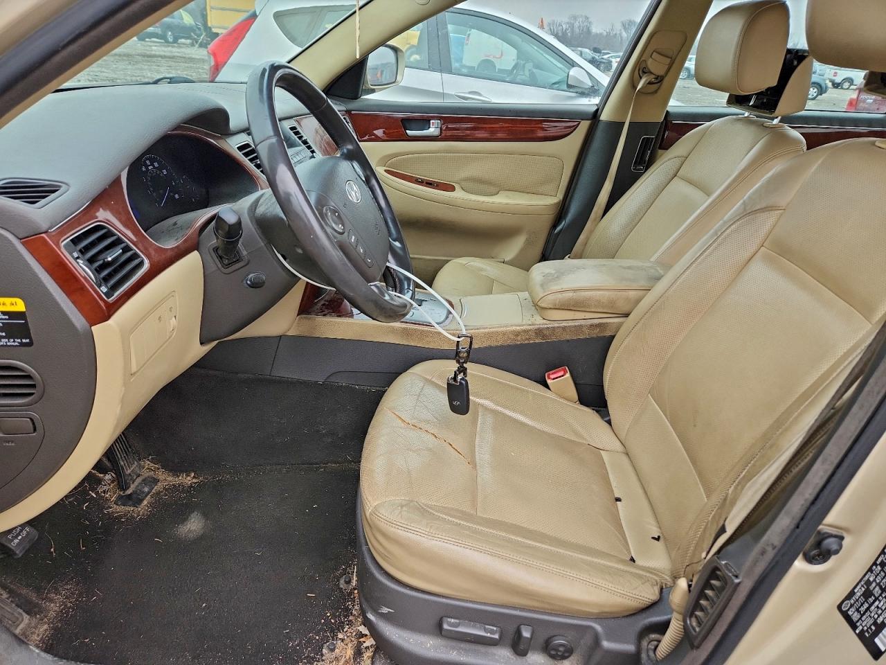 2012 HYUNDAI GENESIS 3.8L photo 7