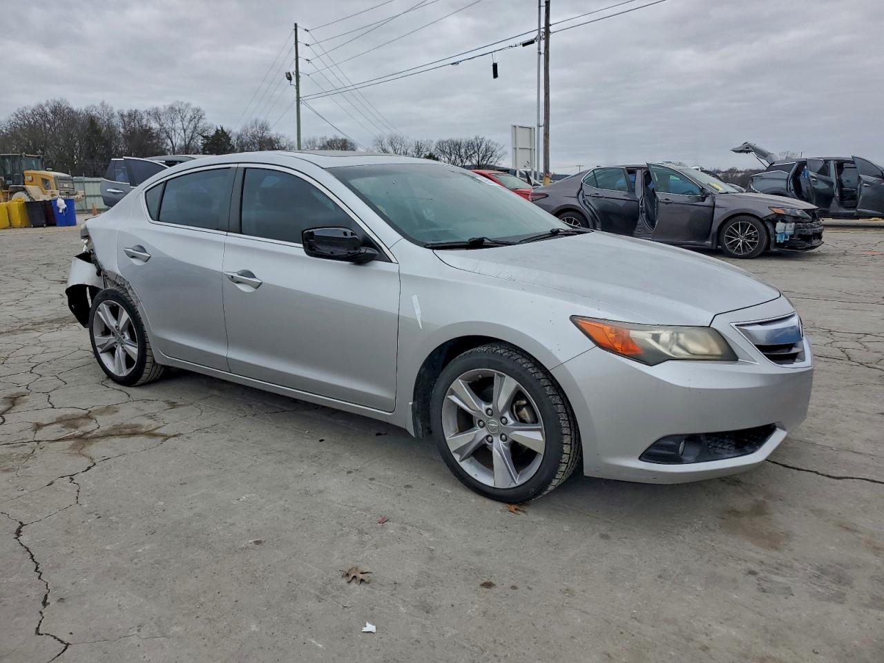 2013 ACURA ILX 20 TECH photo 4