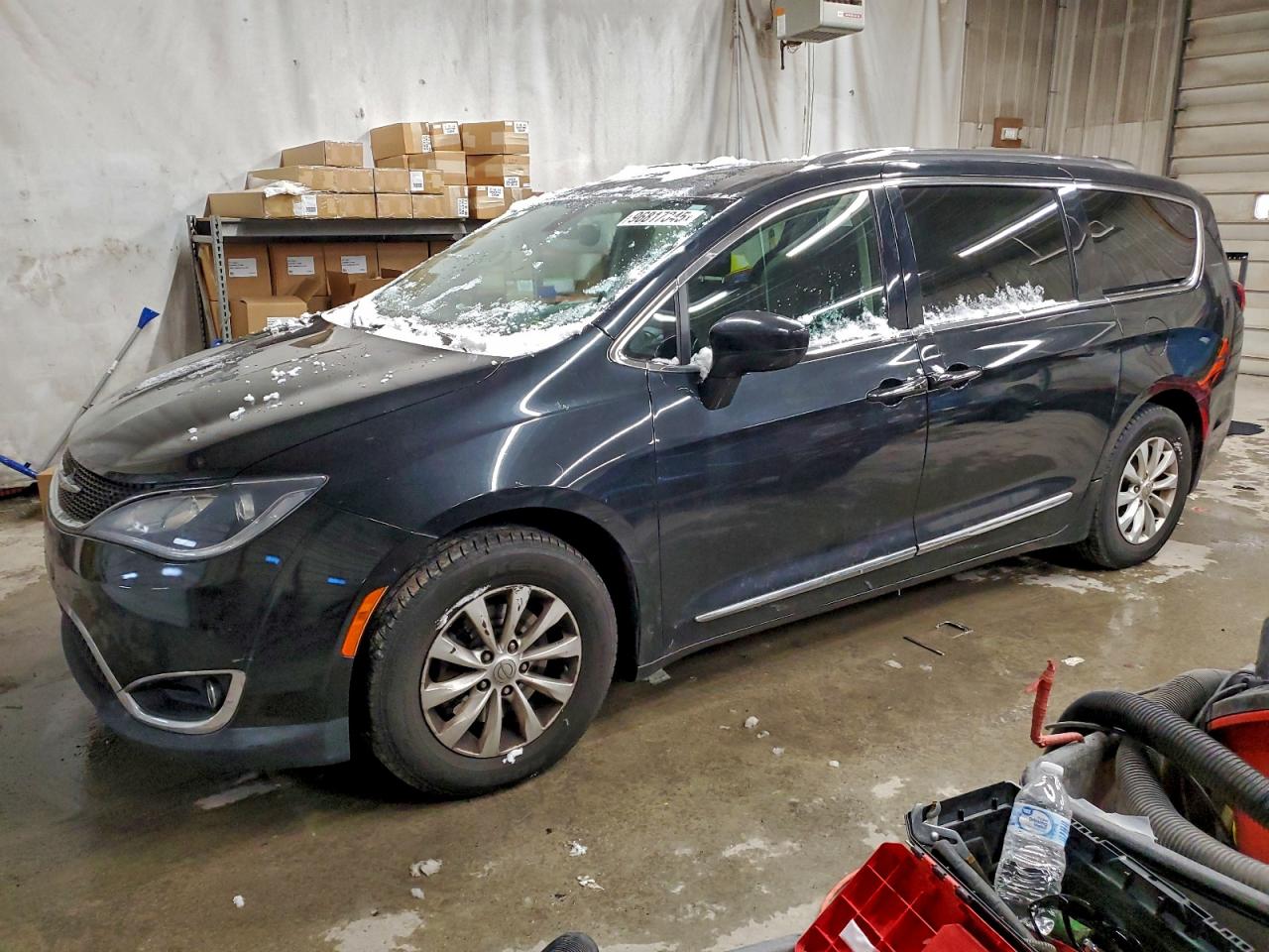 2019 CHRYSLER PACIFICA