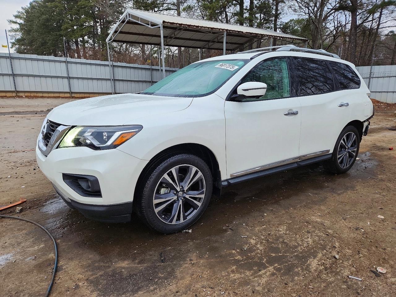 2017 NISSAN PATHFINDER