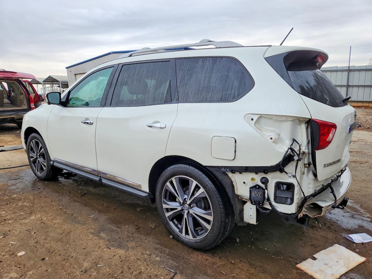 2017 NISSAN PATHFINDER S photo 2