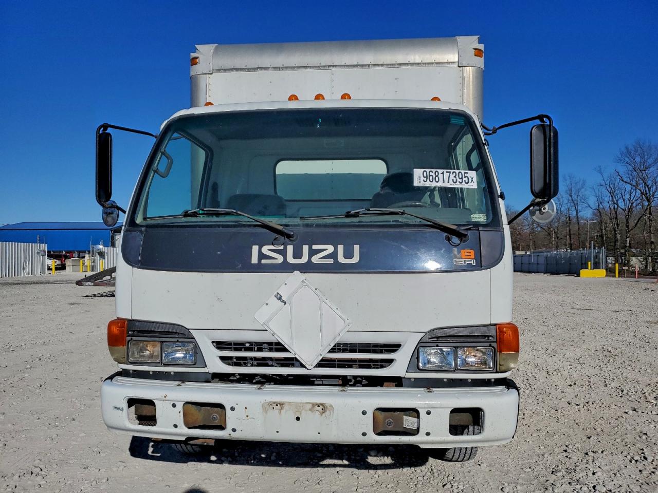 2005 ISUZU NPR BOX TRUCK photo 5