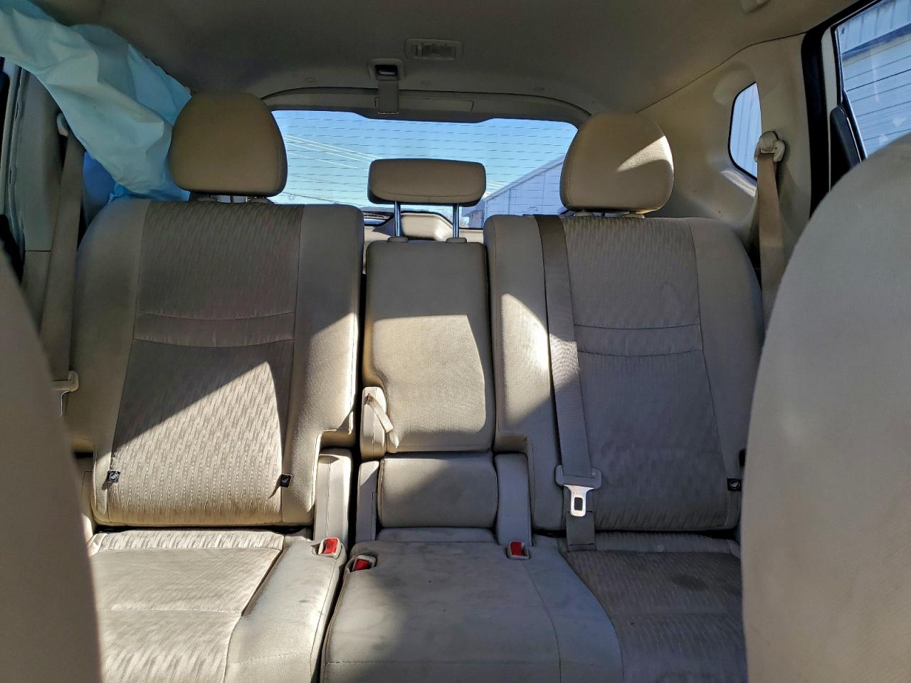 2019 NISSAN ROGUE S photo 10