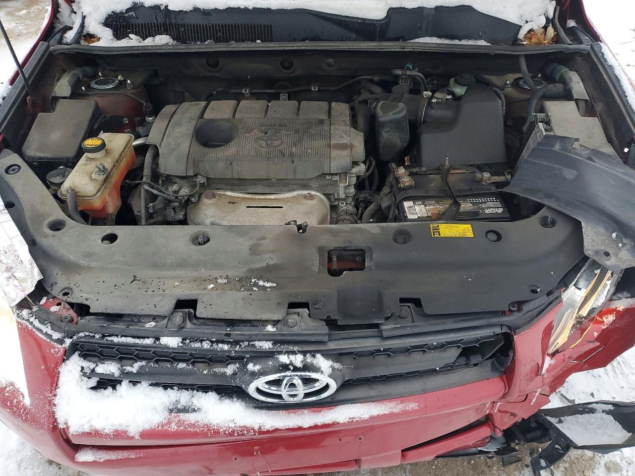 2012 TOYOTA RAV4 photo 12