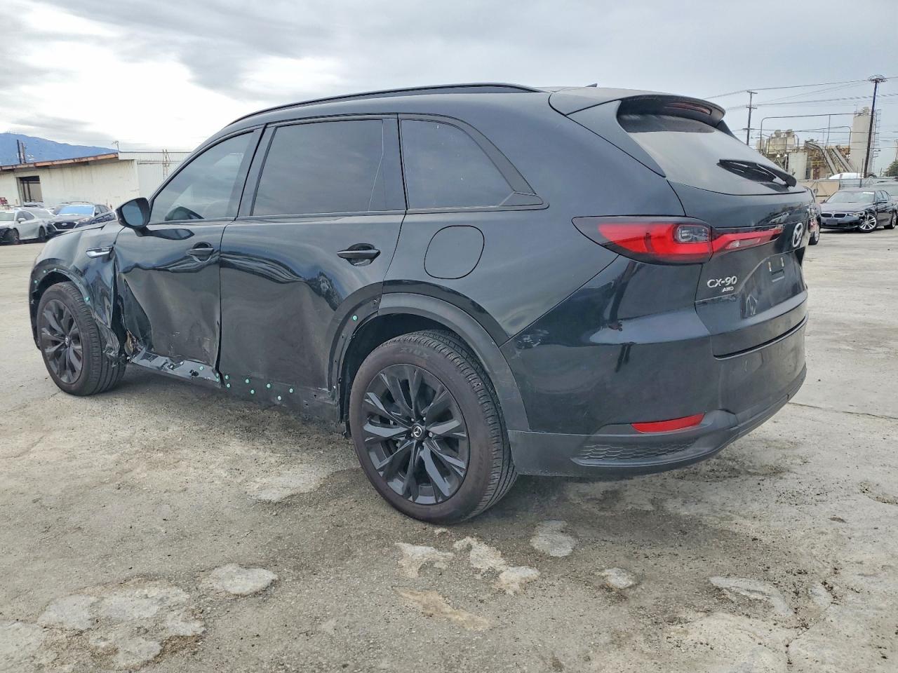 2025 MAZDA CX-90 PREMIUM SPORT photo 2