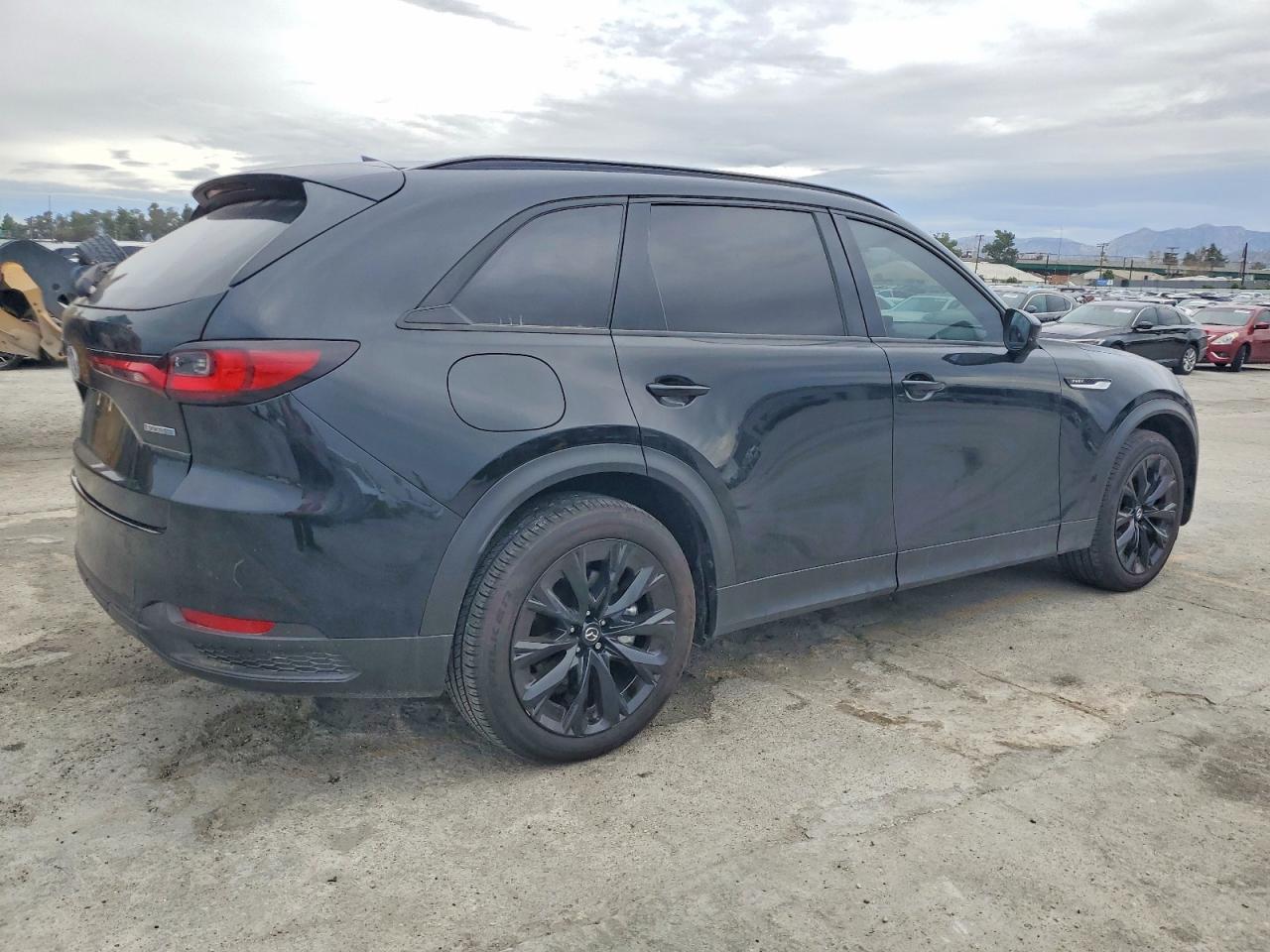 2025 MAZDA CX-90 PREMIUM SPORT photo 3