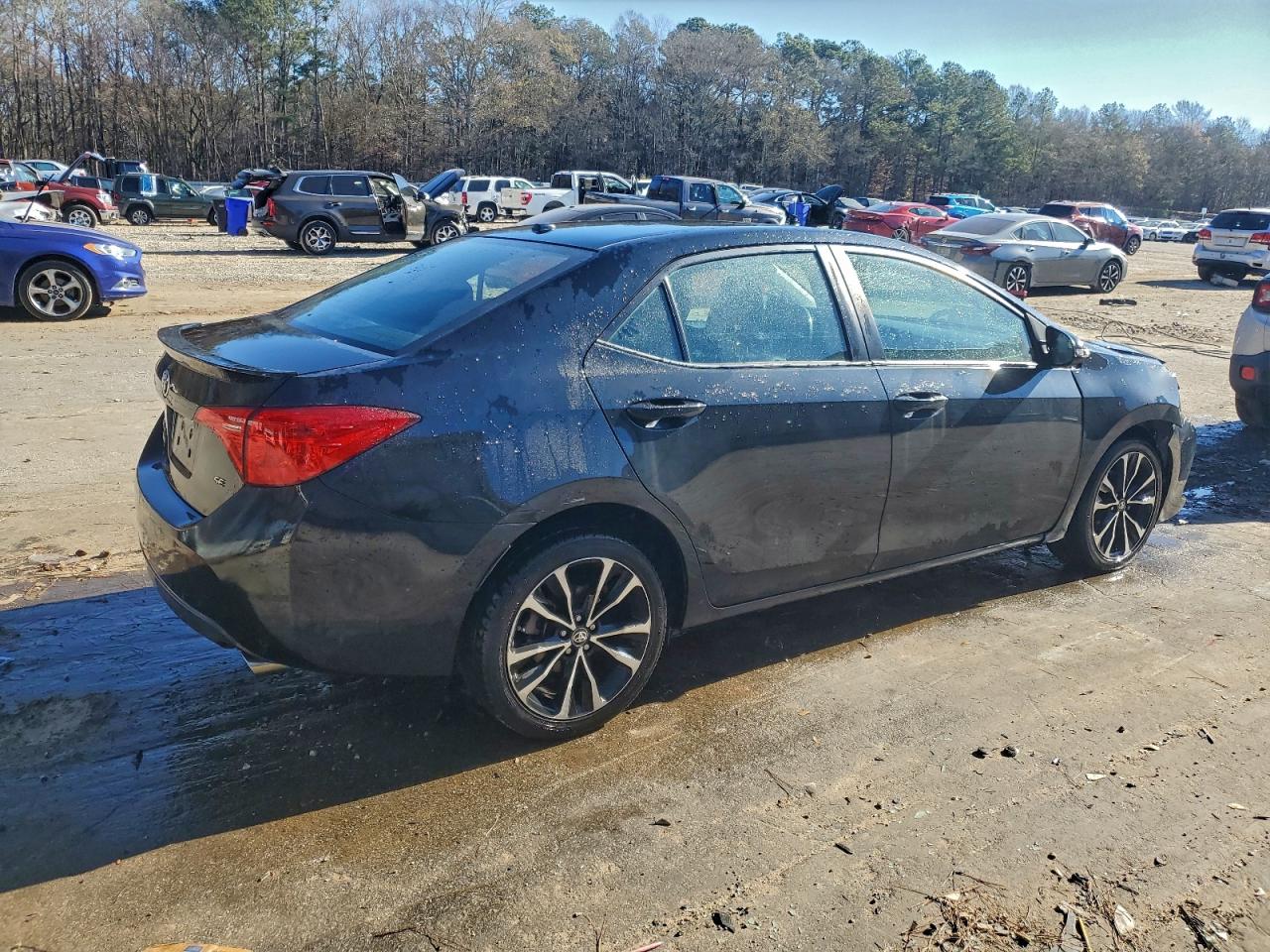 2019 TOYOTA COROLLA L photo 3