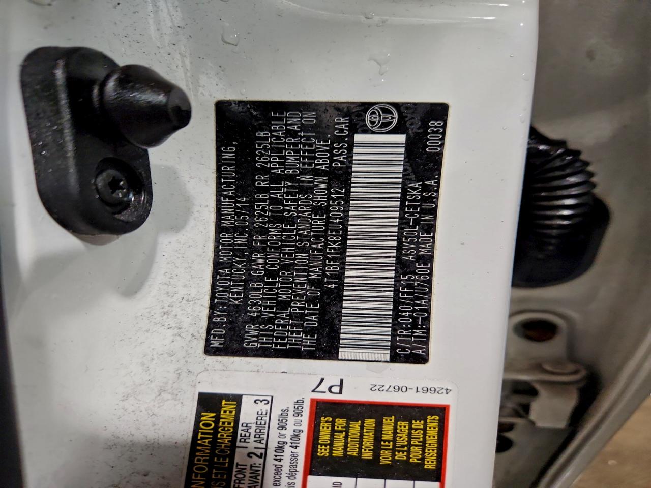 2014 TOYOTA CAMRY L photo 13