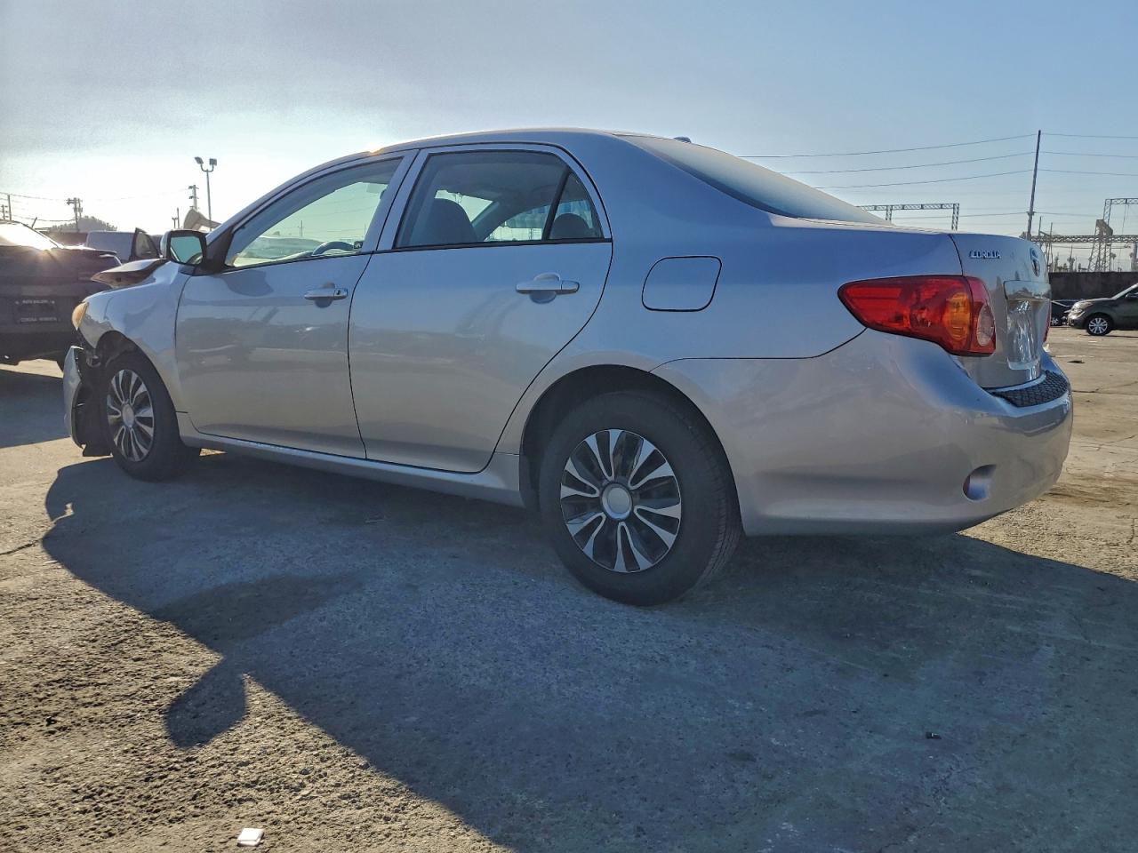 2010 TOYOTA COROLLA BASE photo 2