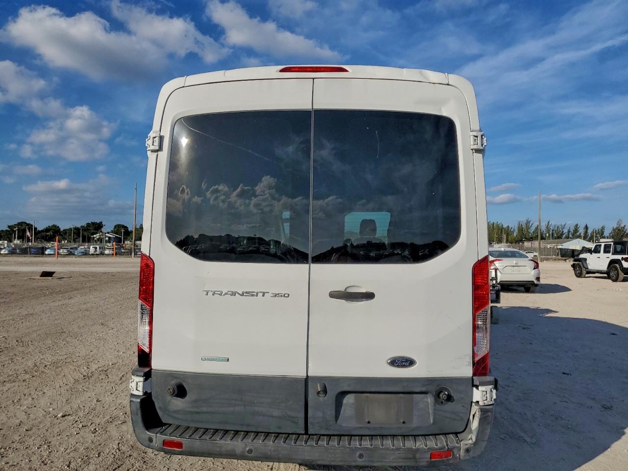 2016 FORD TRANSIT T-350 photo 6