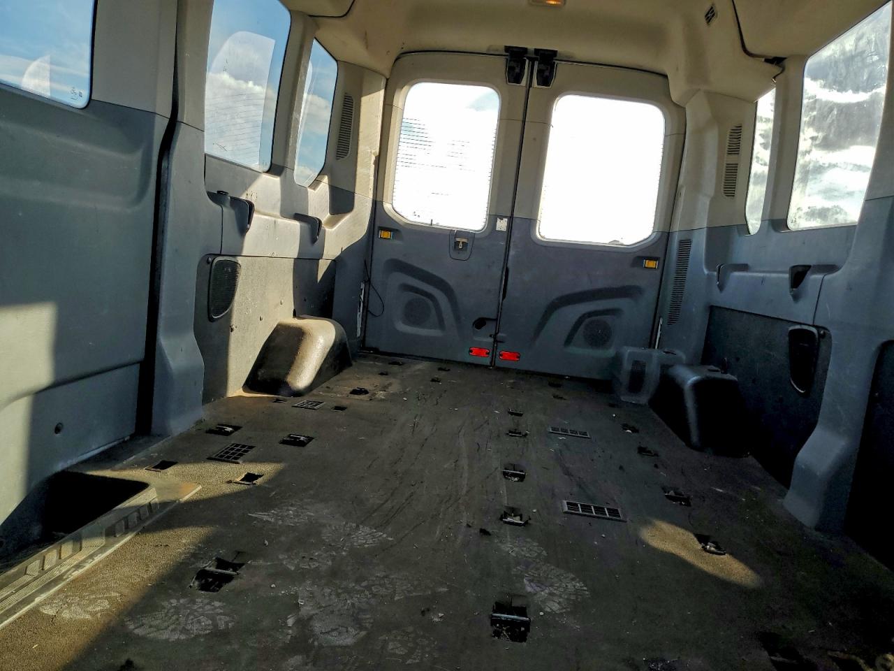 2016 FORD TRANSIT T-350 photo 10