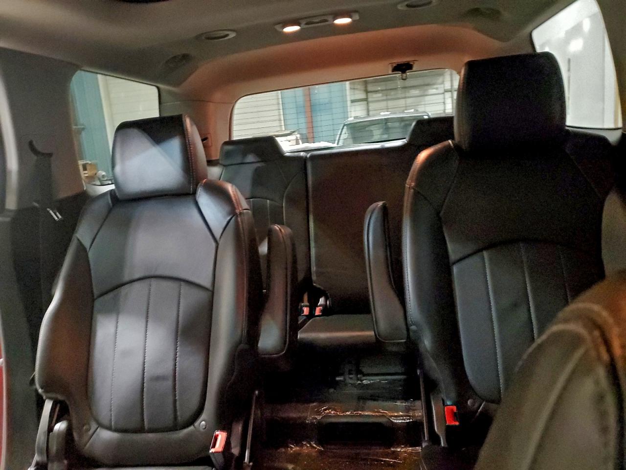 2016 GMC ACADIA DENALI photo 10