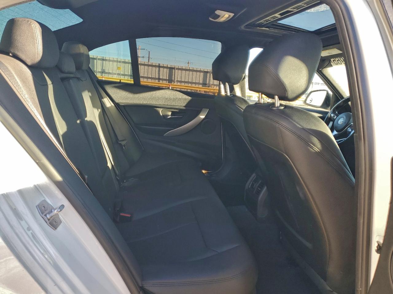 2015 BMW 320 I photo 10