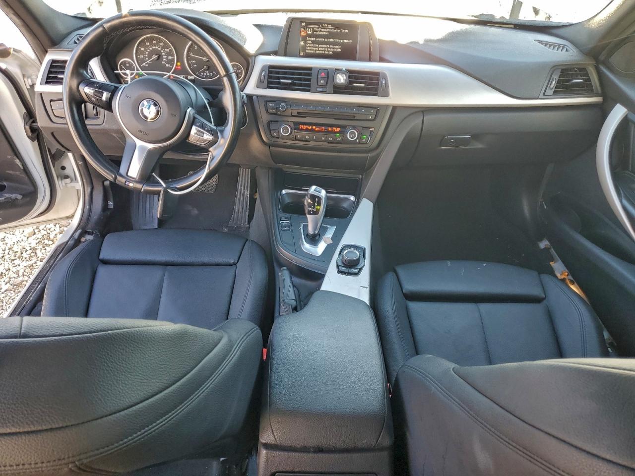 2015 BMW 320 I photo 8