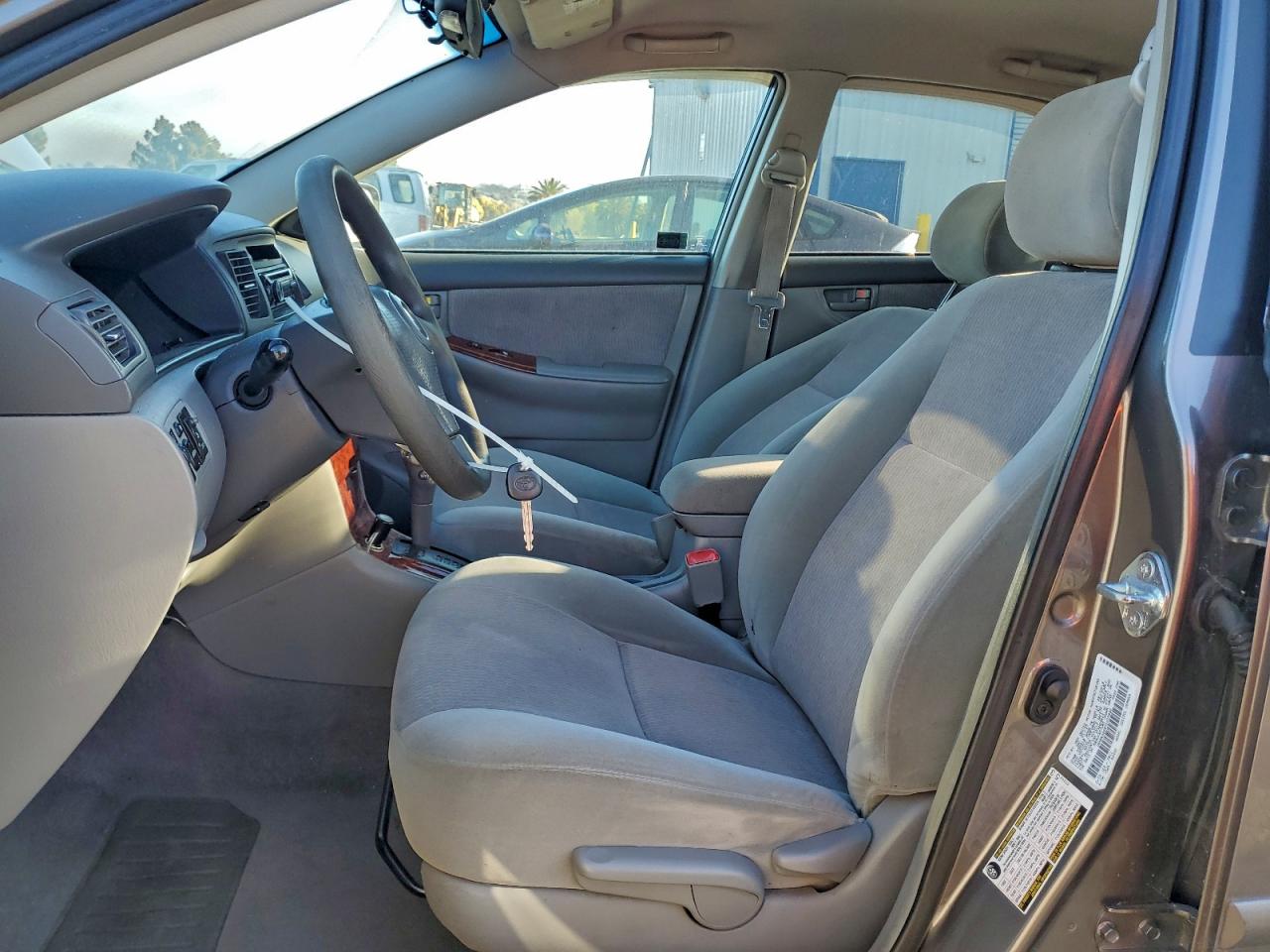2007 TOYOTA COROLLA CE photo 7