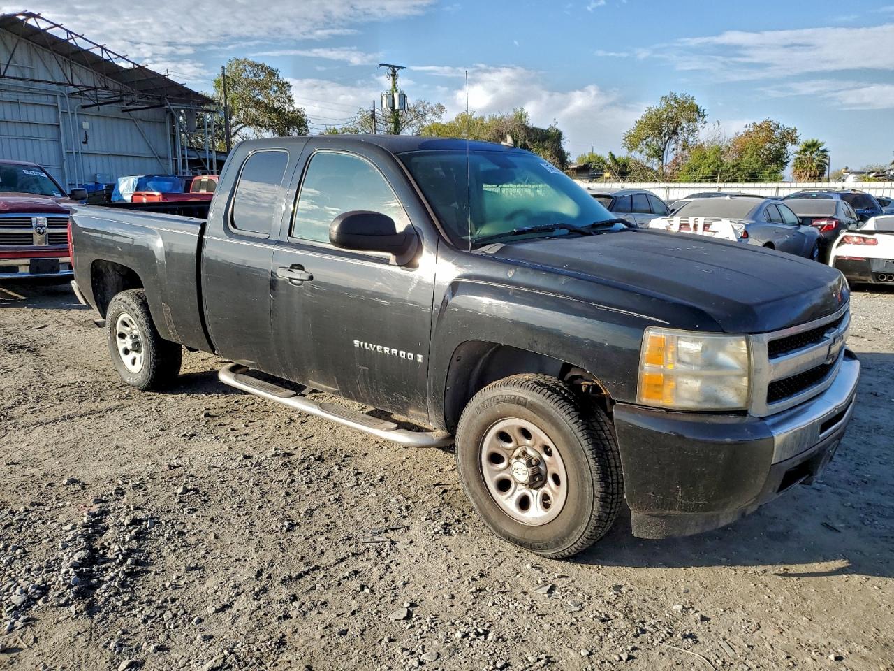 2009 CHEVROLET SILVERADO C1500 photo 4