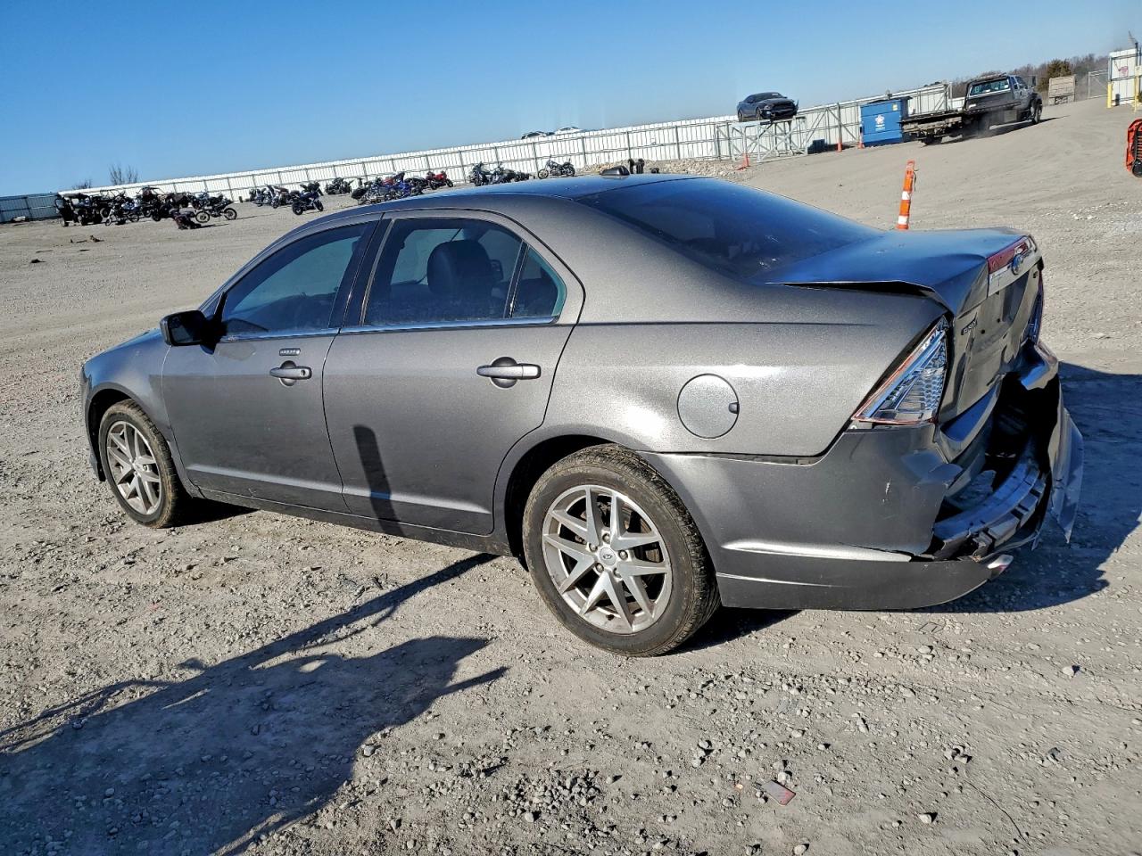 2012 FORD FUSION SEL photo 2