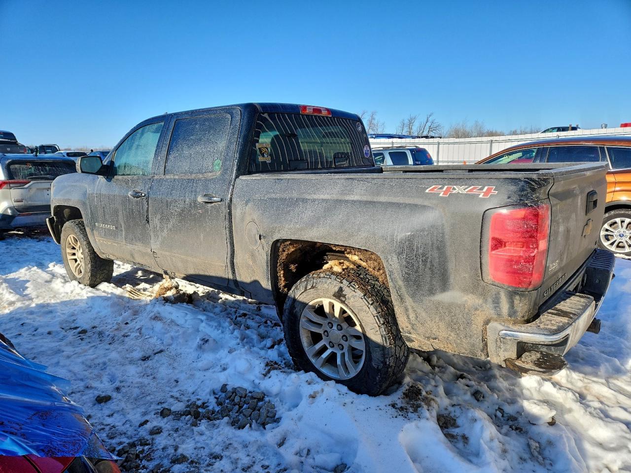 2016 CHEVROLET SILVERADO K1500 LT photo 2