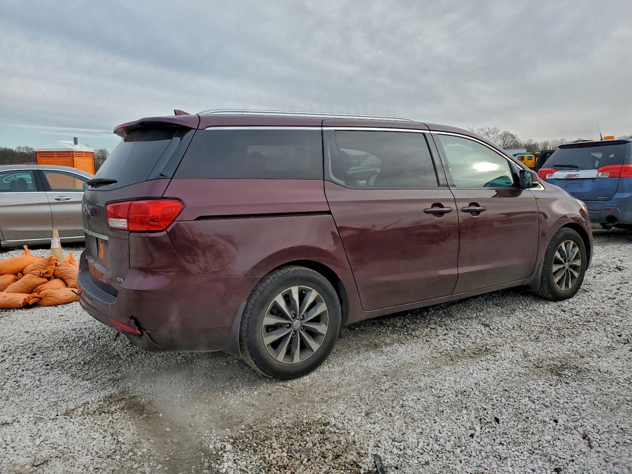 2016 KIA SEDONA EX photo 3