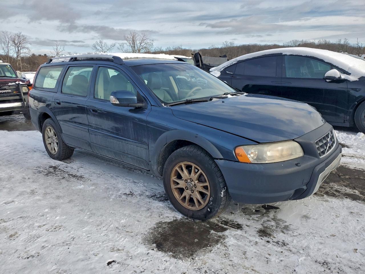 2007 VOLVO XC70 photo 4