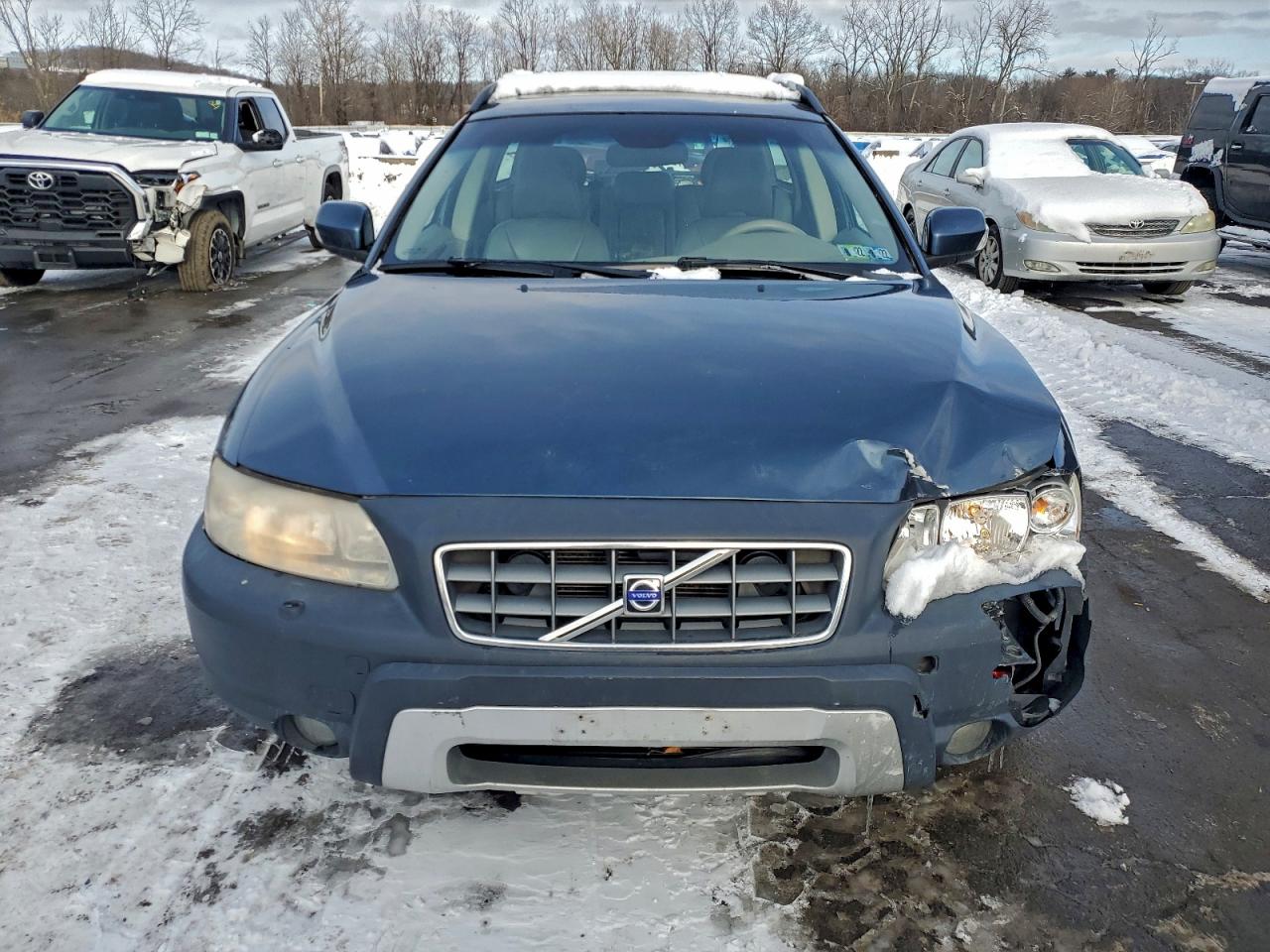 2007 VOLVO XC70 photo 5